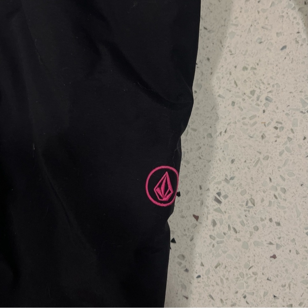 VOLCOM Youth Snowpants Size Medium - Picture 2 of 7